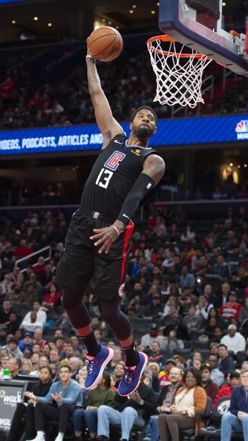 孔蒂：球迷应忽略球队的谣言；欧洲裁判比意甲好？我不聊这个（孔蒂：请球迷无视有关球队的流言；欧洲裁判是否优于意甲？对此不予置评）