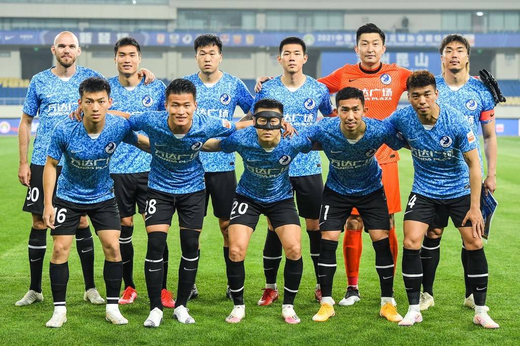 齐沃：劳塔罗被外界持续批评并不公平，他在德比前两天发烧了