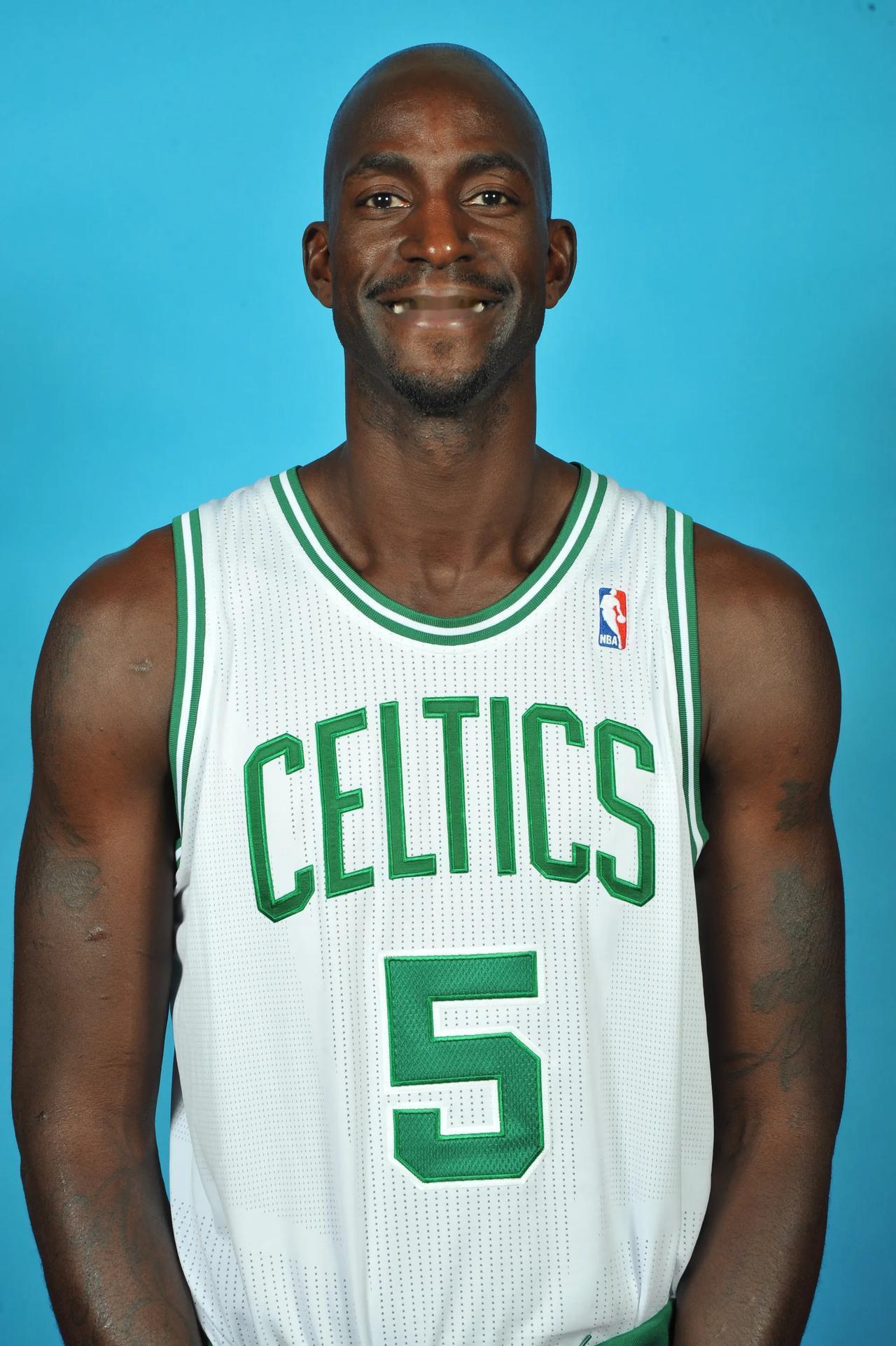 布朗打成辽宁第一外援！无球有球随意拿捏，三分精准，可重用！（布朗坐稳辽篮头号外援：持球无球皆强，三分准，值得重用）